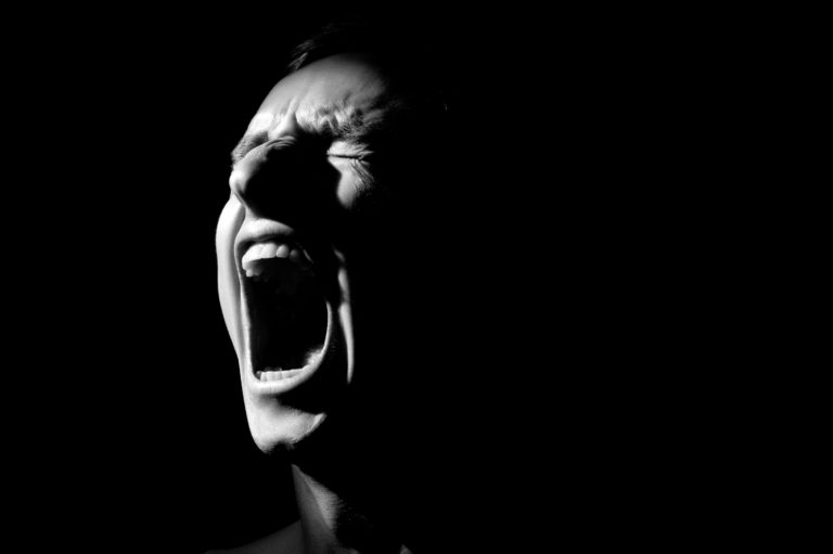 Stratégie de communication : qui parle ?